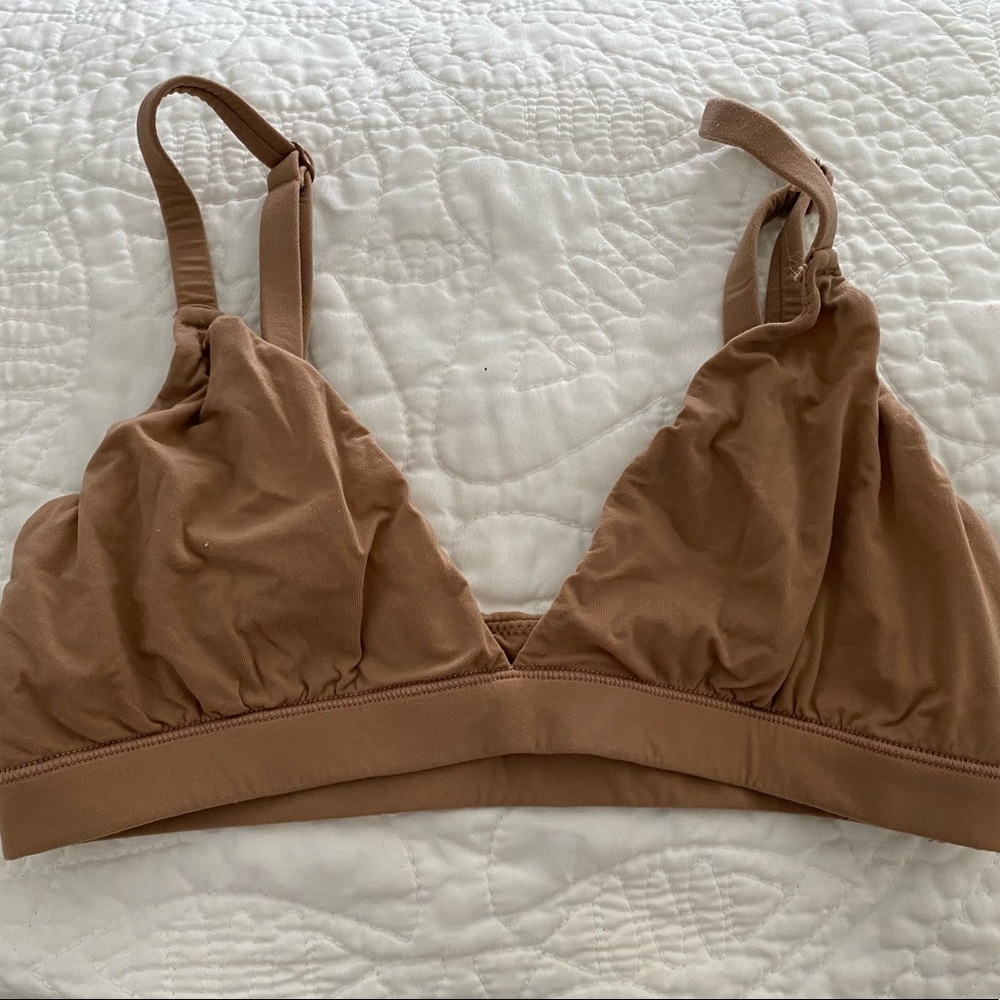 2 SKIMS Fits Everybody Triangle Bralettes